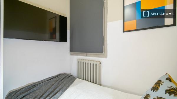 Se alquila habitación en Vila de Gràcia, Barcelona
