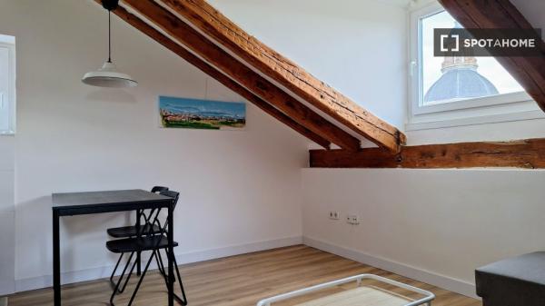 Estudio en alquiler en Palacio, Madrid