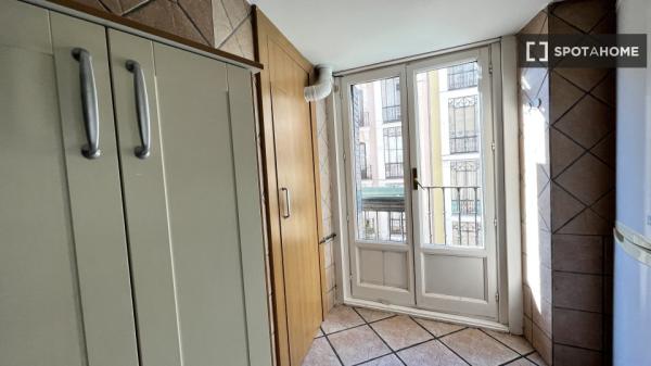 Estudio en alquiler en Sol, Madrid