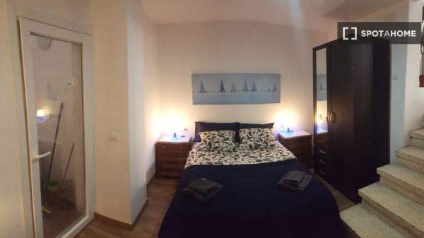Estudio en alquiler en el Turó de la Peira, Barcelona