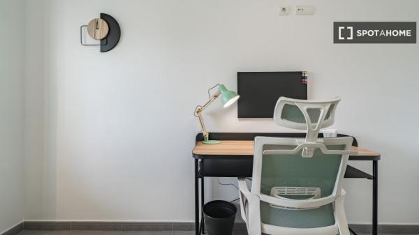 Chambre en colocation à louer à Sant Cugat, Barcelone