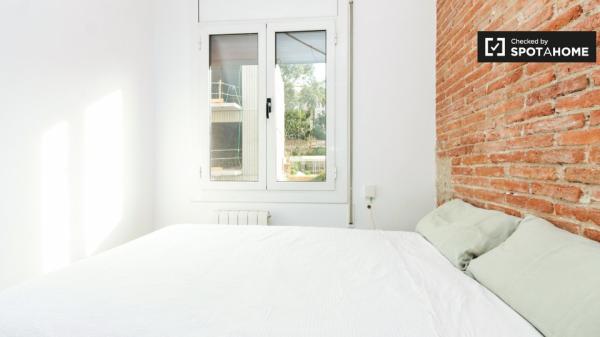 Bella stanza in affitto a Gràcia, Barcellona