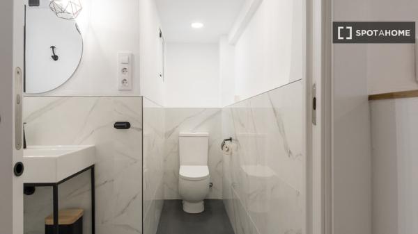 Studio zu vermieten in Sant Francesc, Valencia.